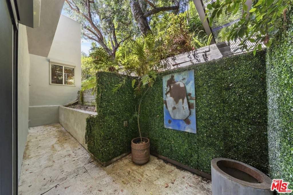 3625 Lowry Road, Los Angeles, California 90027 home-pic-48